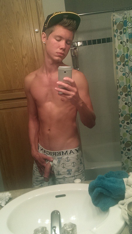 swag teenboy selfpic